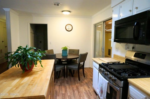Tiny photo for 6066 Wagon Wheel Road, Lakeside, AZ 85929 (MLS # 261281)