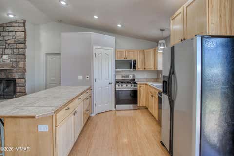 Tiny photo for 2303 E Rose Marie Court, Pinetop, AZ 85935 (MLS # 261280)