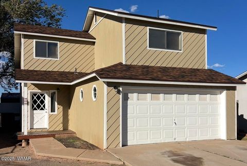 Photo of 806 W Henderson Street, Winslow, AZ 86047 (MLS # 258555)