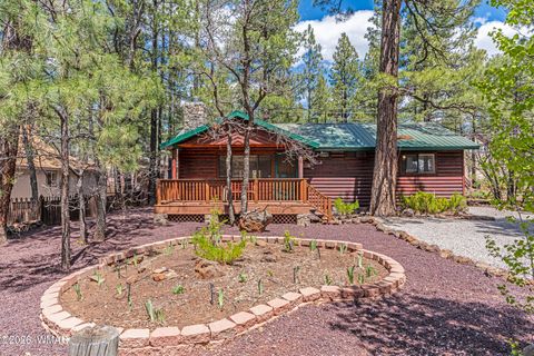 Photo of 3225 Turkey Track Road, Pinetop, AZ 85935 (MLS # 260360)