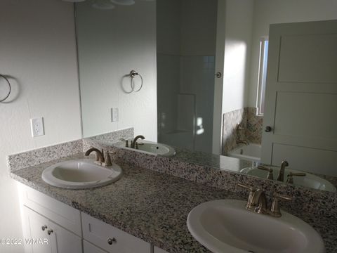 Tiny photo for 154 S Frontier Parkway, Snowflake, AZ 85937 (MLS # 260198)