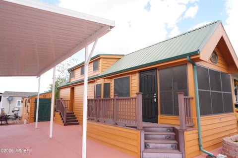 Photo of 8228 Lake Shore Drive, Show Low, AZ 85901 (MLS # 261525)