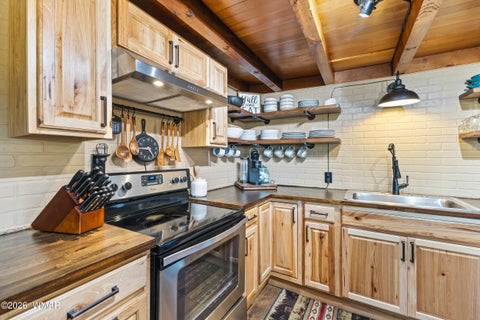Tiny photo for 2119 S Penrod Lane, Pinetop, AZ 85935 (MLS # 261453)