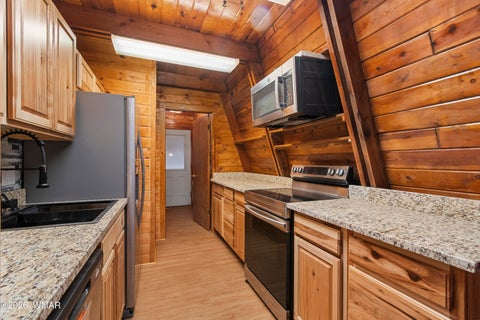 Tiny photo for 5911 Forty Niner Way, Pinetop, AZ 85935 (MLS # 263380)