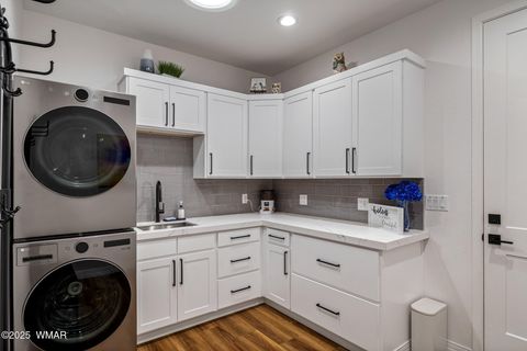 Tiny photo for 2344 Hellcat Circle, Overgaard, AZ 85933 (MLS # 256976)