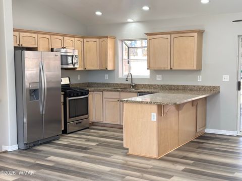 Tiny photo for 5164 Sunrise Court, Lakeside, AZ 85929 (MLS # 259600)