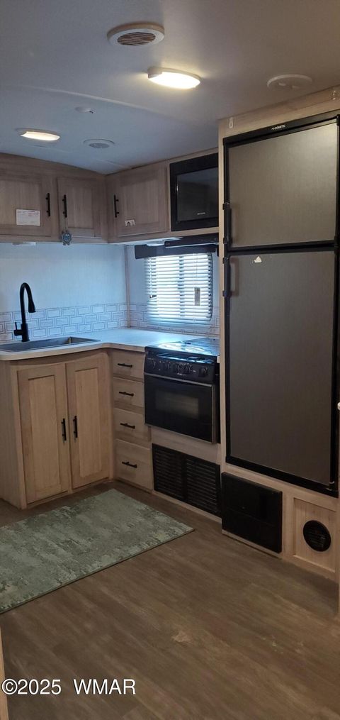 Tiny photo for 49 County Road 6032, Saint Johns, AZ 85936 (MLS # 258155)