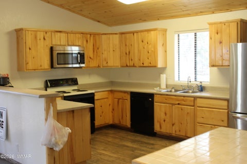 Tiny photo for 2882 Verde Road, Overgaard, AZ 85933 (MLS # 262919)