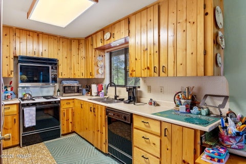 Tiny photo for 2974 Mogollon Drive, Overgaard, AZ 85933 (MLS # 263178)