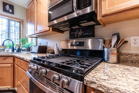 Tiny photo for 650 S Mountain Pines Avenue, Show Low, AZ 85901 (MLS # 259302)