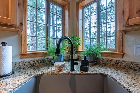 Tiny photo for 650 S Mountain Pines Avenue, Show Low, AZ 85901 (MLS # 259302)