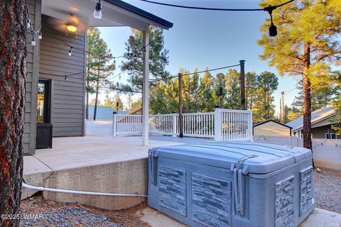 Tiny photo for 221 N Canyon Loop, Show Low, AZ 85901 (MLS # 258146)