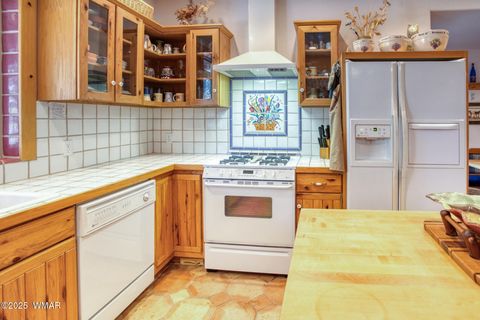 Tiny photo for 7918 Lakewood Drive, Pinetop, AZ 85935 (MLS # 255754)