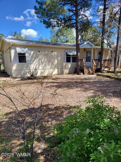 Photo of 945 S 8Th Drive, Show Low, AZ 85901 (MLS # 260520)