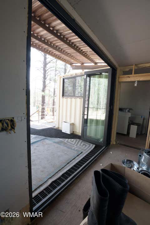 Tiny photo for 950 Birdsong Way, Lakeside, AZ 85929 (MLS # 260900)