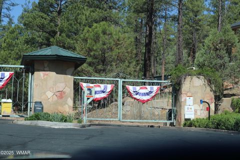 Photo of 1140 S Waterway Lane, Show Low, AZ 85901 (MLS # 256222)