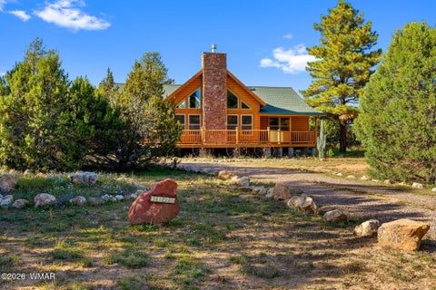 Photo of 3320 Tonto Drive, Overgaard, AZ 85933 (MLS # 263468)