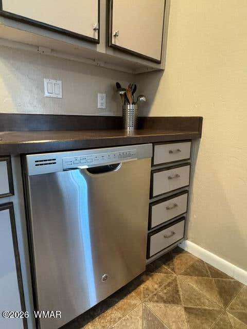 Tiny photo for 310 N 8th Drive, Saint Johns, AZ 85936 (MLS # 262291)