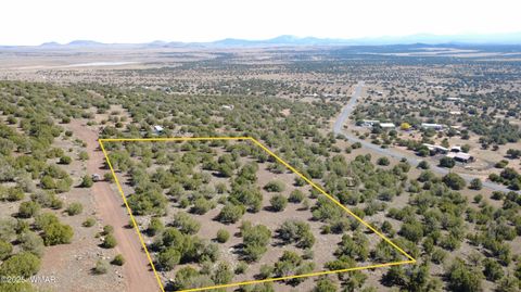 Tiny photo for 76 County Road 8027, Concho, AZ 85924 (MLS # 258543)