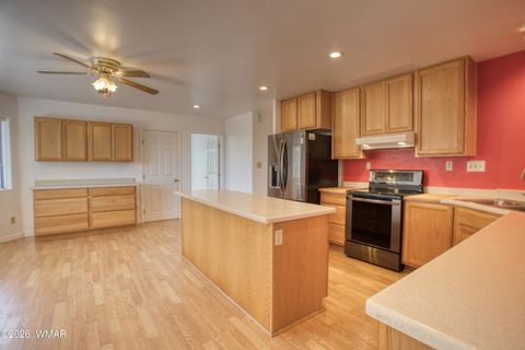 Tiny photo for 949 Geronimo Lane, Show Low, AZ 85901 (MLS # 260236)