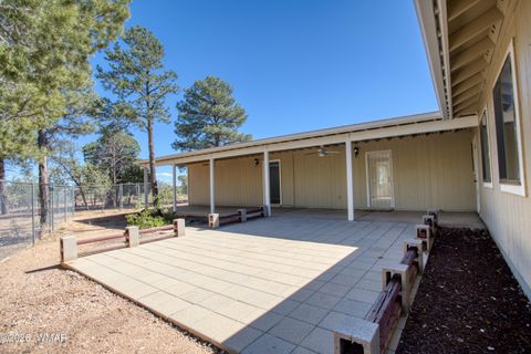 Tiny photo for 949 Geronimo Lane, Show Low, AZ 85901 (MLS # 260236)