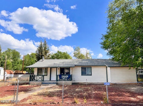 Photo of 2065 E Aspen Drive, Pinetop, AZ 85935 (MLS # 262025)