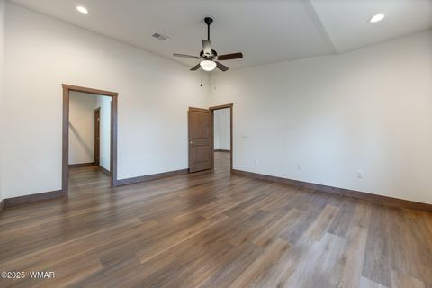 Tiny photo for 2850 W Villa Loop, Show Low, AZ 85901 (MLS # 257087)