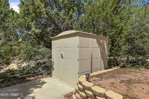 Tiny photo for 1992 Red Deer Run, Overgaard, AZ 85933 (MLS # 261040)