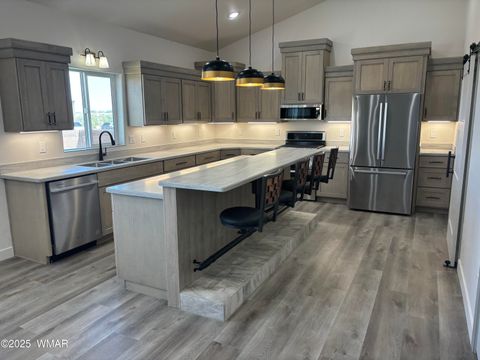 Tiny photo for 1030 N Crown Circle Cir, Taylor, AZ 85939 (MLS # 255946)