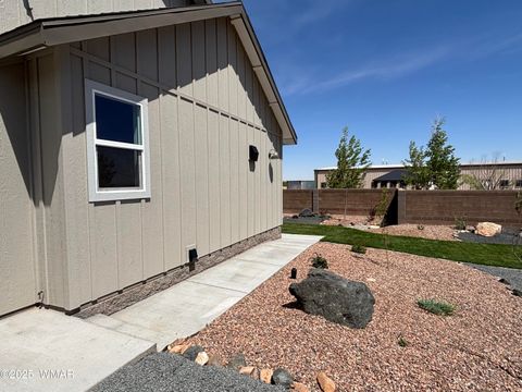 Tiny photo for 1030 N Crown Circle Cir, Taylor, AZ 85939 (MLS # 255946)