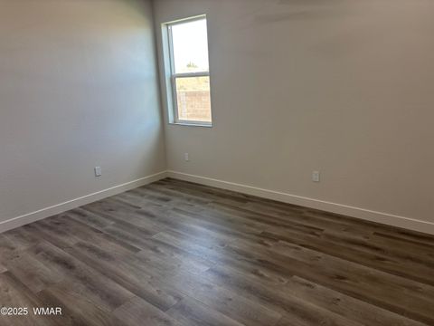 Tiny photo for 1030 N Crown Circle Cir, Taylor, AZ 85939 (MLS # 255946)