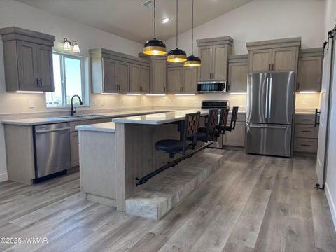 Tiny photo for 1030 N Crown Circle Cir, Taylor, AZ 85939 (MLS # 255946)