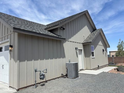 Tiny photo for 1030 N Crown Circle Cir, Taylor, AZ 85939 (MLS # 255946)