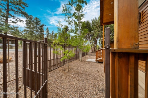 Tiny photo for 2011 N Lake Breeze Road, Lakeside, AZ 85929 (MLS # 262044)