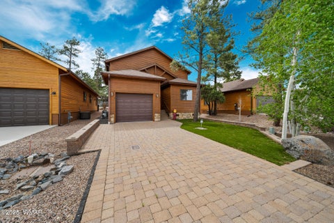 Photo of 2011 N Lake Breeze Road, Lakeside, AZ 85929 (MLS # 262044)