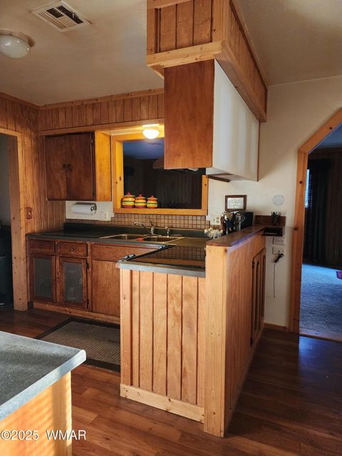 Photo of 1081 S 9th Drive, Show Low, AZ 85901 (MLS # 258447)