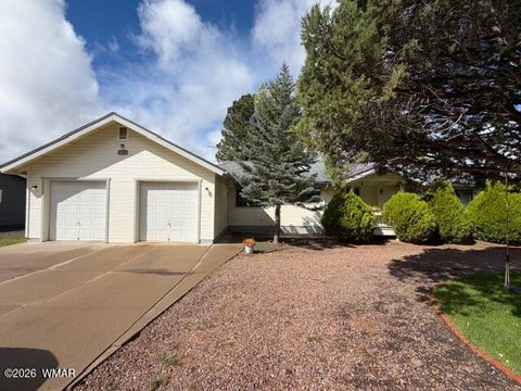 Photo of 1200 N 36Th Drive, Show Low, AZ 85901 (MLS # 263503)