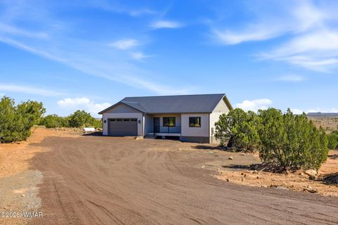 Photo of 7830 Cedar Trail, Show Low, AZ 85901 (MLS # 260201)
