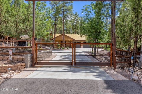 Tiny photo for 749 Pine Fir Lane, Pinetop, AZ 85935 (MLS # 261878)