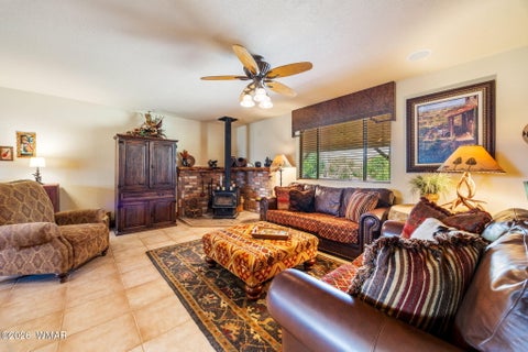 Tiny photo for 2960 Lookout Lane, Overgaard, AZ 85933 (MLS # 263054)