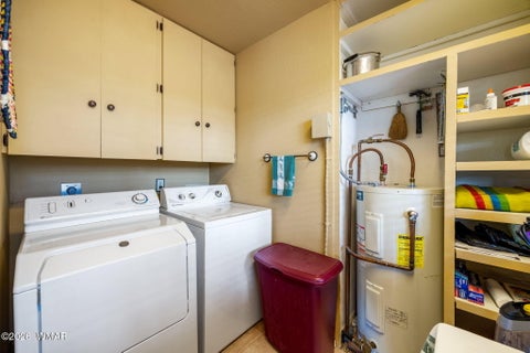 Tiny photo for 2960 Lookout Lane, Overgaard, AZ 85933 (MLS # 263054)