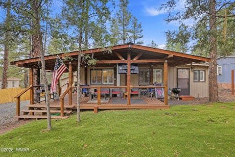 Photo of 2250 W Whipple Street, Show Low, AZ 85901 (MLS # 263304)