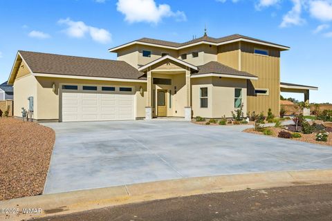 Photo of 1020 N Crown Circle, Taylor, AZ 85939 (MLS # 258411)