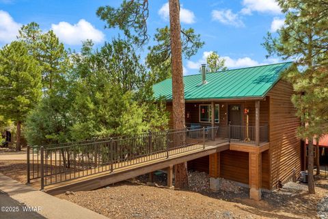 Photo of 1061 E Tyson Place, Show Low, AZ 85901 (MLS # 257442)