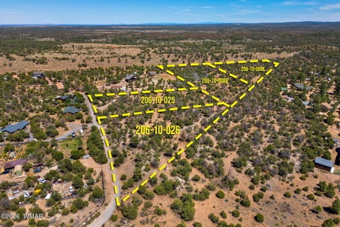 Tiny photo for 3237 Outlaw Trail, Overgaard, AZ 85933 (MLS # 262840)