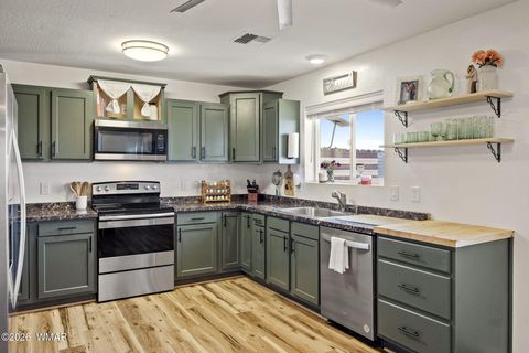 Tiny photo for 2596 Elk Run Loop, Show Low, AZ 85901 (MLS # 260624)