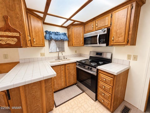 Tiny photo for 1941 Foxtrot Lane, Show Low, AZ 85901 (MLS # 263111)