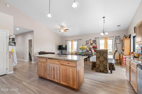 Photo of 2280 E Rock Garden Lane, Show Low, AZ 85901 (MLS # 261017)