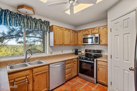 Tiny photo for 2901 Ridge Circle, Overgaard, AZ 85933 (MLS # 255738)