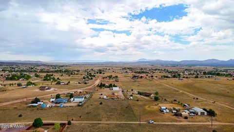 Tiny photo for 870 W Iris Road, Paulden, AZ 86334 (MLS # 258086)